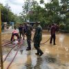 SDN dan Balai Desa Terendam Banjir di Trenggalek, TNI dan DAMKAR Sigap Bersihkan Lumpur