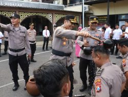Kapolres Pelabuhan Tanjung Perak Pimpin Upacara Kenaikan Pangkat 47 Personil