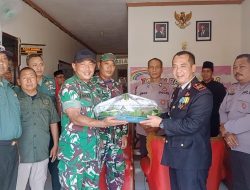 Sinergi Tanpa Batas, Danramil dan Muspika Balongpanggang Rayakan HUT Bhayangkara Bersama Polsek