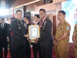 Kapolres Nganjuk Beri Penghargaan dan Hadiah Umroh dalam Tasyakuran Hari Bhayangkara ke-79
