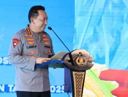 Terus Wujudkan Swasembada Pangan, Kapolri Laksanakan Penanaman Jagung Kuartal III