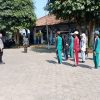 Anggota Koramil 0829-06/Tanah Merah Latih Paskibraka HUT RI ke-80