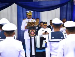 Wadan Kodiklatal Lantik 98 Tamtama Baru TNI AL: “Pegang Teguh Sapta Marga!”
