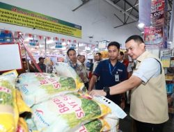 Gerakan Pangan Murah, Polda Jatim Gandeng Bulog Salurkan 2 Ton Beras Rp 11 ribu