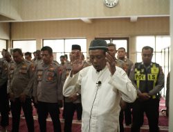 Polres Pelabuhan Tanjung Perak Gelar Sholat Ghoib dan Doa Bersama untuk Alm. Affan Kurniawan dan Keselamatan Bangsa