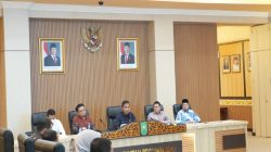 9ab9ec357a2e89540a9683f3962e2be3a34dbfeeb81e6a1b40b4048d6cfd6f2c.0