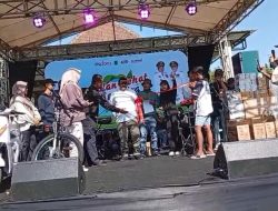 Warga Desa Parerejo Antusias Ikuti Jalan Sehat Bersama Kepala Desa dan DPRD Pasuruan