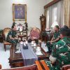 Anjangsana TNI ke Jenderal TNI (Purn) Try Sutrisno: Kita Tidak Boleh Melupakan Persatuan