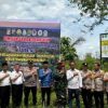 Polsek Tambang Bersama Upika Pasang Plang Peringatan Dilarang Beraktifitas di Lahan Terbakar