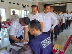 Personel Polres Nganjuk Jalani Tes Urine, Kapolres Pastikan Tidak Ada yang Terindikasi Narkoba