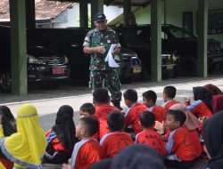 Belajar Patriotisme, Siswa Salamrejo Ikuti Outing Class di Kodim 0806/Trenggalek