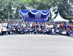 Semangat Kebersamaan, Dankodiklatal Resmikan Gapura dan Meriahkan Olahraga Bersama di Kodikmar