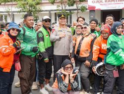 Kapolrestabes Ajak Pengemudi Ojek Online Jaga Keamanan dan Keselamatan Kota