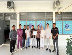 Setelah Berjalan dua Bulan, Diskominfo Kampar Lepas Mahasiswa Magang Universitas Islam Negeri Sultan Syarif Kasim Tahun 2025. 