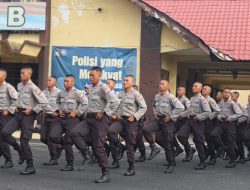 Healing Ala SPN Polda Jatim: Senam ‘Tabola Bale’ Strategi Jaga Kesehatan Siswa Diktukba Polri