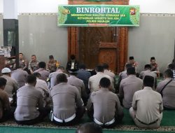 Polres Nganjuk Gelar Binrohtal, Tekankan Pentingnya Ikhlas dalam Menjalankan Tugas Kepolisian