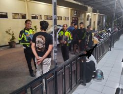 Patroli Satlantas dan Resmob Polres Nganjuk Sergap Dua Remaja Pelaku Perampasan Motor, Kapolres Tekankan Penanganan Khusus