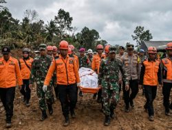DATA TERBARU HARI INI 23 KORBAN TELAH DITEMUKAN MENINGGAL DUNIA DAN 28 MASIH DINYATAKAN HILANG AKIBAT BECANA ALAM BEBERAPA HARI TERAKIR INI