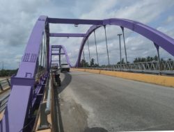 Warna Fantastis, Jembatan Water Front City menelan 700 juta