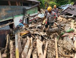 Tim K9 Polri Temukan Sesosok Mayat Wanita di Depan Gereja GKPA Huta Godang, Batang Toru