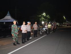 Jelang Nataru, Polres Pelabuhan Tanjung Perak Gelar Patroli Skala Besar Gabungan TNI – polri.