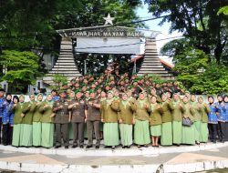 Kodim 0817/Gresik Gelar Ziarah Rombongan Peringati Hari Juang TNI AD Ke-80 di TMP Gresik