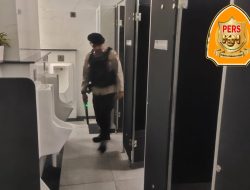 Detasemen Jibom Sat Gegana Polda Metro Jaya Laksanakan Sterilisasi Gereja Jelang Natal 2025 di Tamansari