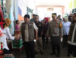 Polres Nganjuk dan Forkopimda Sidak Pasar, Pastikan Harga dan Stok Sembako Aman Jelang Nataru