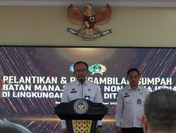 Yan Rusmanto Lantik 8 Pejabat Manajerial dan Non-Manajerial