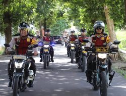 Kapolres Kediri Pimpin Patroli R2 Pastikan Libur Nataru Aman