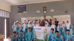 2c1b02a9dc5fa9126a7422c267652a179e6f94fe4da6d8856a99dd4a97aaa2b3.0