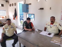 Babinsa Menganti Perkuat Sinergi Keamanan dengan Satpam Perusahaan