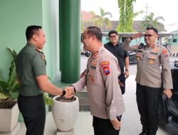 Penuh Keakraban, Kapolres Silaturahmi dengan Dandim 0817 Gresik Wujud Sinergitas TNI–Polri Kian Solid