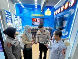 Korlantas Polri Tampilkan ETLE Mobile Handeld di Pameran Kampung Hukum 2026