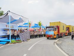 Lepas Bantuan Kemanusiaan 22 Kontainer untuk Korban Bencana Sumatera, Kapolri: Wujud Kehadiran Negara