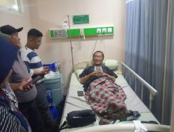 Keluarga Besar LSM ASB Jenguk Pendiri ASB di Rawat RSI Surabaya