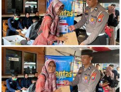 SIM Ramadan Hadir di Pujahito, Satlantas Nganjuk Layani Perpanjangan SIM Sambil Berbagi Takjil