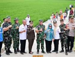 Bupati Nanda Dampingi Wasev Panglima TNI Tinjau TMMD ke-127 Kodim 0421/Lampung Selatan