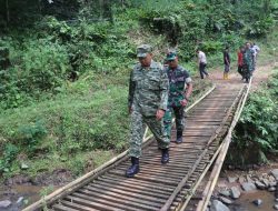 Dandim Tulungagung Tinjau Enam Lokasi Rencana Pembangunan Jembatan Perintis Garuda