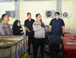 Polres Gresik Ungkap Penimbunan 17 Ribu Liter Solar Subsidi, Satu Tersangka Diamankan