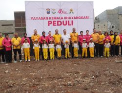 Lestarikan Alam: Upaya Cabang Bhayangkari Kota Surabaya Hijaukan Lingkungan Asrama Polisi Koblen