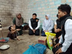 Polsek Tapung Hulu Ketuk Pintu Rumah Yatim Piatu Disabilitas, Bantuan Sembako Hadir di Tengah Keterbatasan
