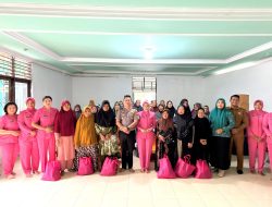 Bhayangkari Peduli Sentuh Hati Lansia di Desa Sumber Sari, Wujud Kepedulian Polsek Tapung Hulu untuk Masyarakat
