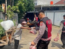 Rajut Kepedulian Sosial Idul Adha 1447 H, Korsabhara Baharkam Polri Salurkan 802 Paket Daging Kurban