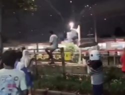 Pria Tewas Tertabrak KRL Saat Lerai Tawuran di Duren Sawit