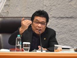 Aspirasi Wakil Ketua Komisi V DPR RI Ridwan Bae Bawa Bantuan Hunian Layak ke Muna Barat