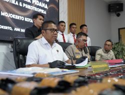 Polres Mojokerto Kota Ungkap Narkoba Temukan 330 Catride Vape Berisi Etomidate