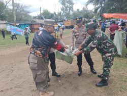 TNI-Polri dan Pemkab Trenggalek Bersatu Jaga Pantai Cengkrong Lewat Aksi Bersih Lingkungan