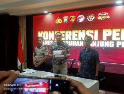 Satresnarkoba Polres Pelabuhan Tanjung Perak Bongkar Peredaran 3 Ons Sabu, Dua Tersangka Diamankan, Satu Bandar Masuk DPO