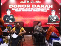 Sambut Hari Bhayangkara ke-80, Polres Pelabuhan Tanjung Perak Gelar Aksi Donor Darah, Kumpulkan 78 Kantong Darah. 